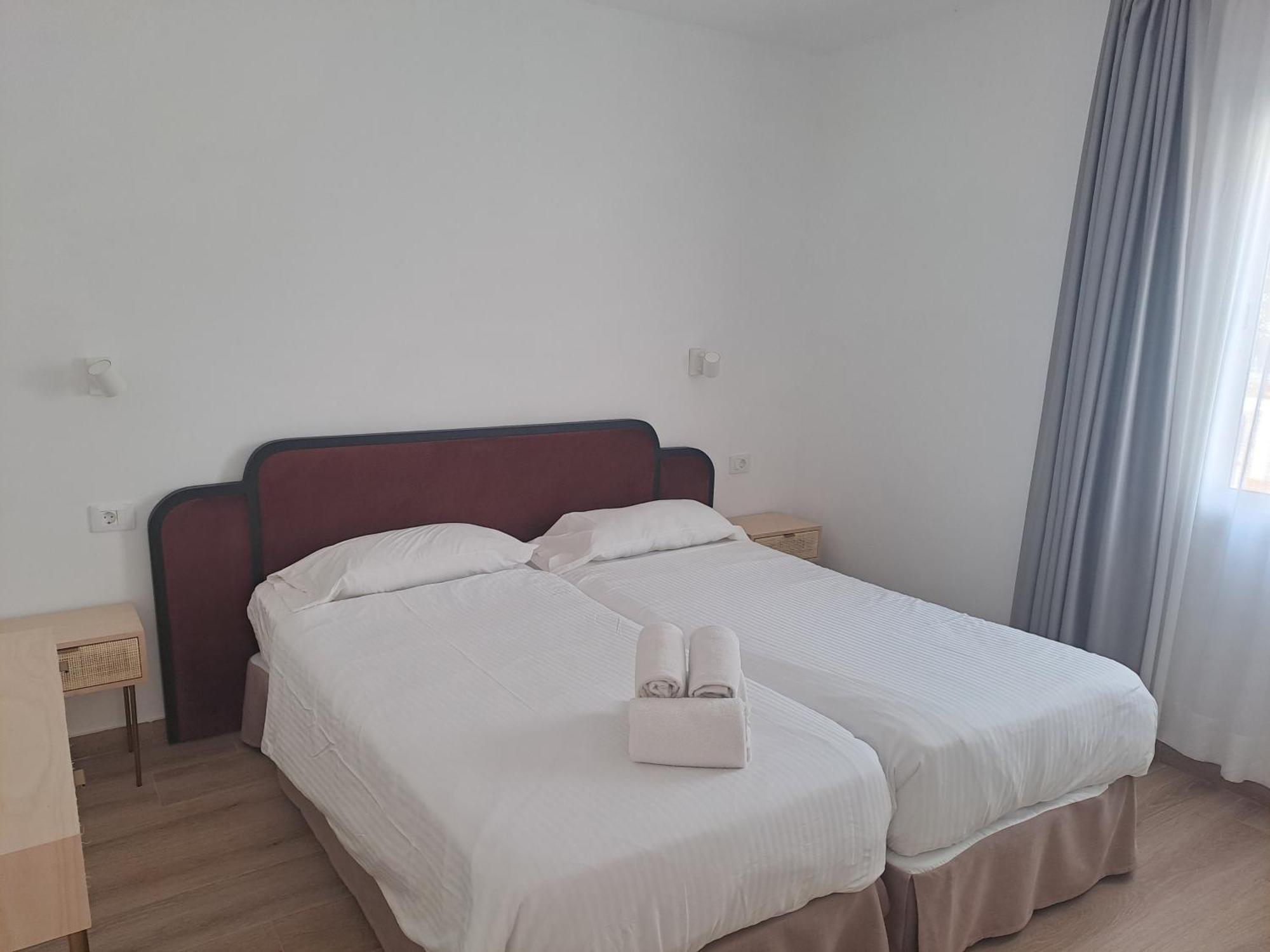 Homeforguest Apartamento 15 Con Terraza Y Piscina En Corralejo Ngoại thất bức ảnh