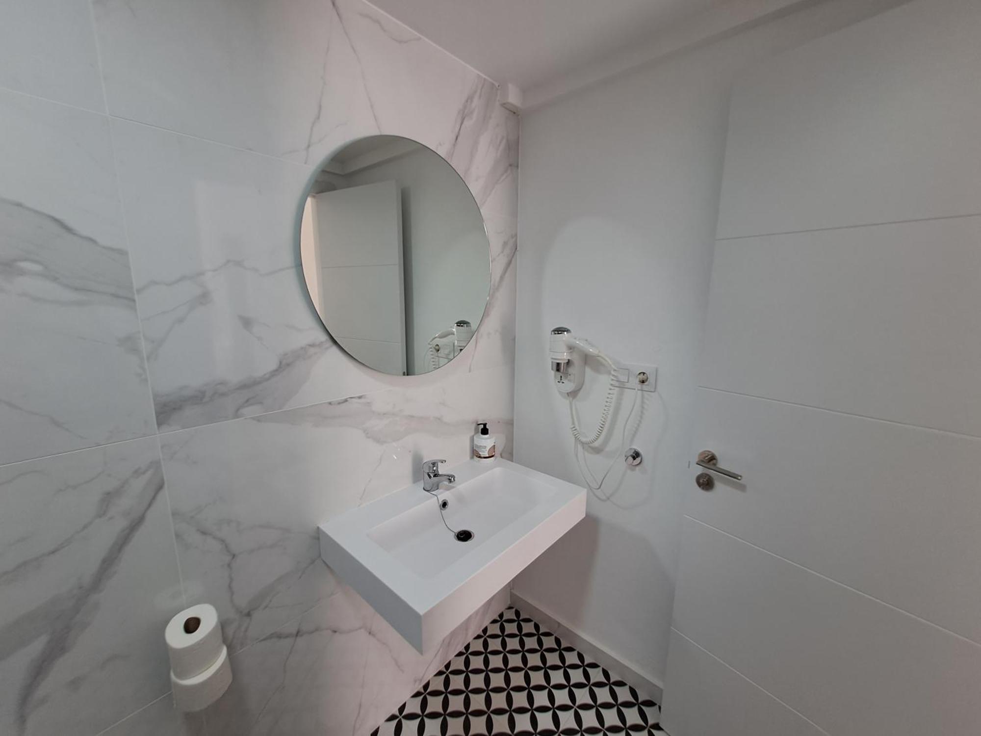 Homeforguest Apartamento 15 Con Terraza Y Piscina En Corralejo Ngoại thất bức ảnh